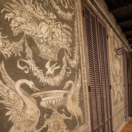 Your Secret Pantheon アパート *